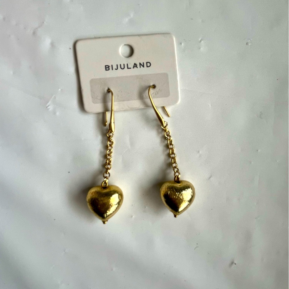 BIJULAND design Gold tone gorgeous  heart shape  earrings